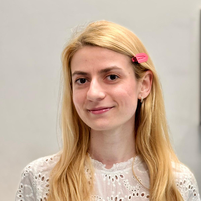 Laura Dăian Laura Dăian